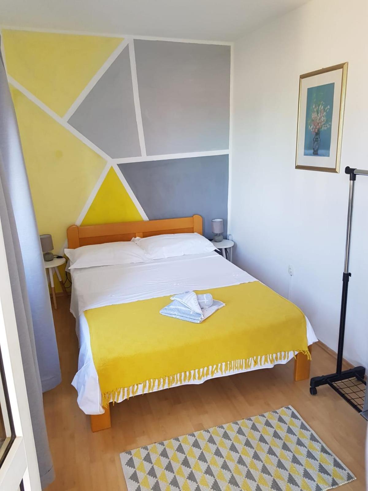פרימוסטן Apartmani Dekovic מראה חיצוני תמונה