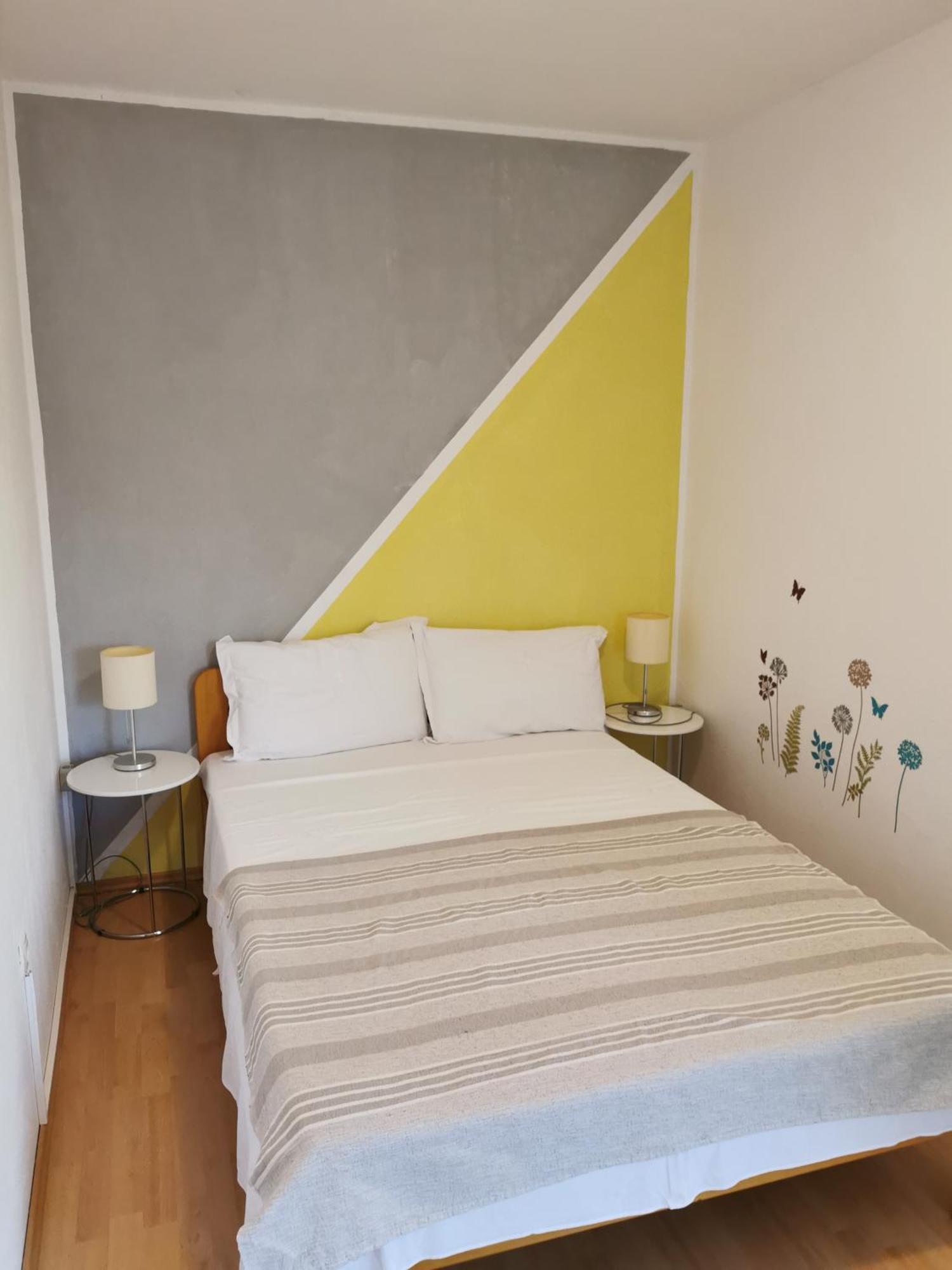 פרימוסטן Apartmani Dekovic חדר תמונה